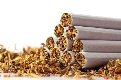 タバコにはどれくらいのニコチンが含まれていますか？